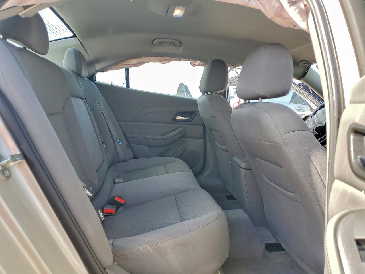 2014 CHEVROLET MALIBU LS photo 10