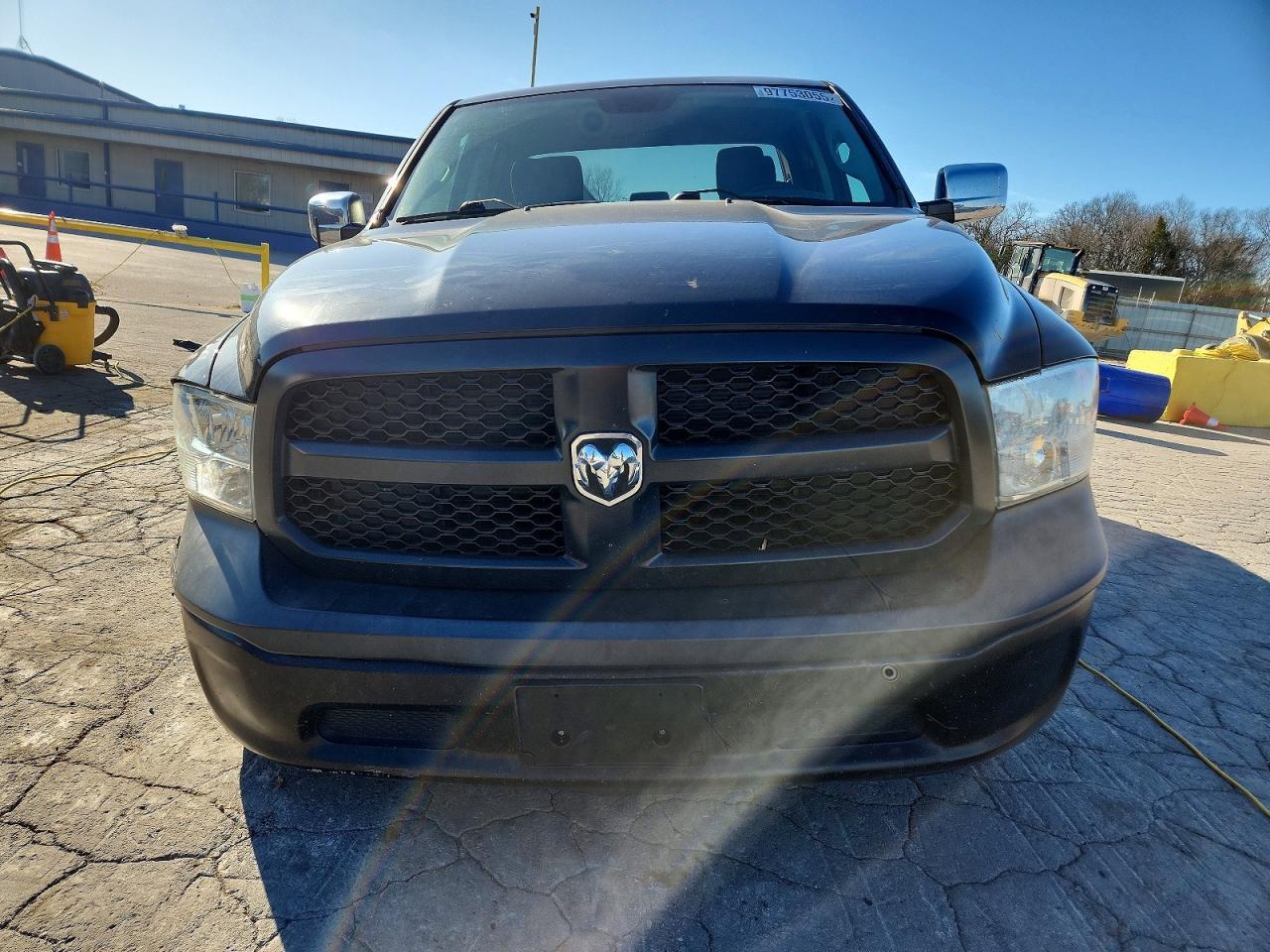 2017 RAM 1500 ST photo 9