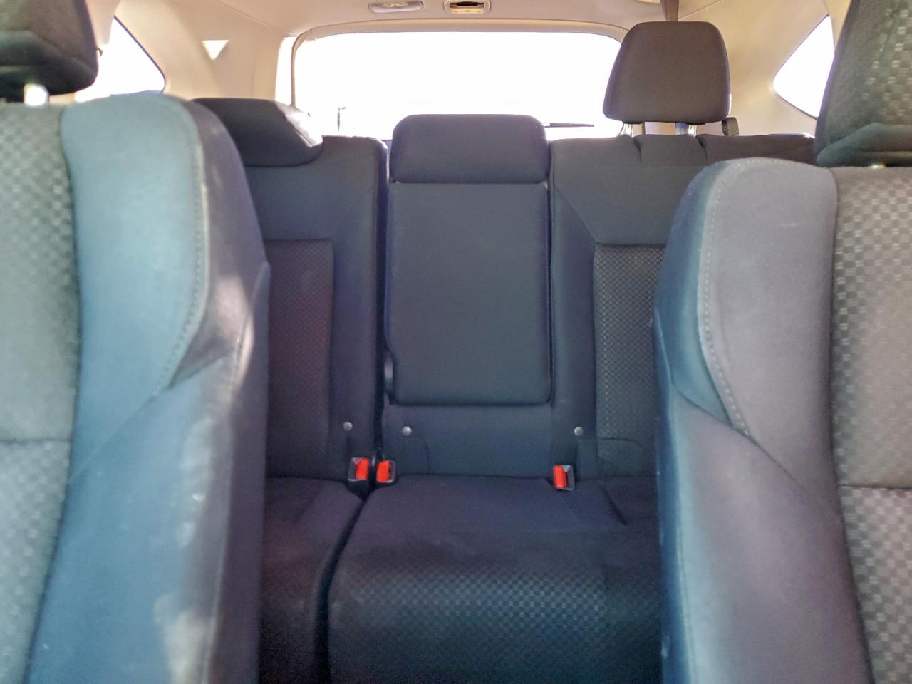 2016 HONDA CR-V LX photo 10