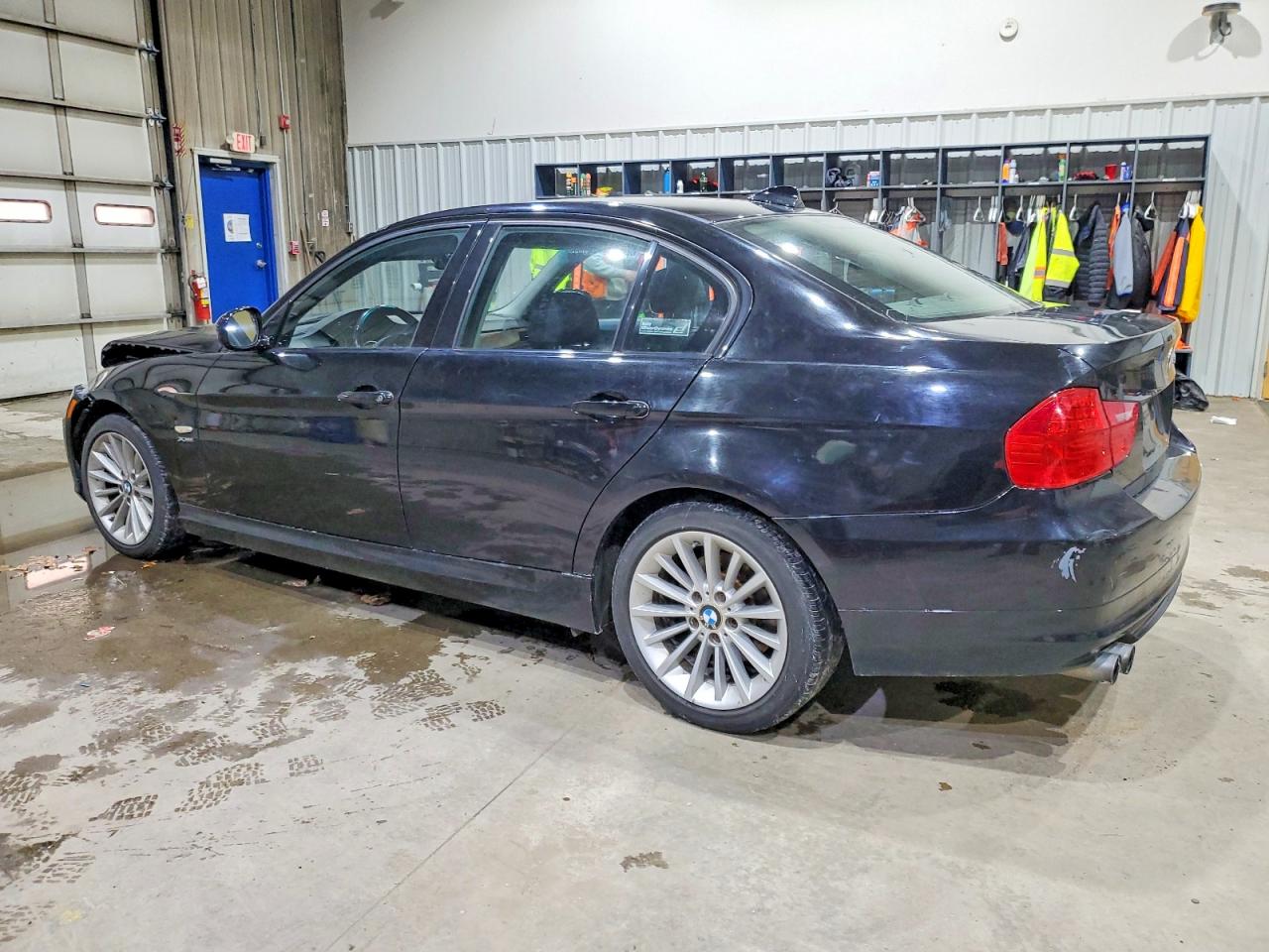 2011 BMW 328 XI photo 2
