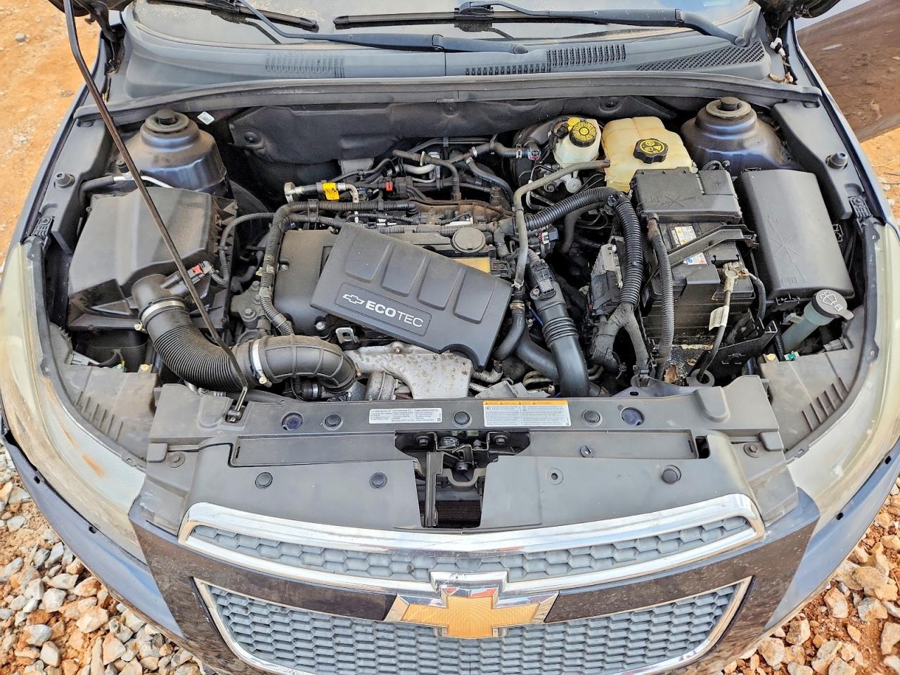 2013 CHEVROLET CRUZE LT photo 11