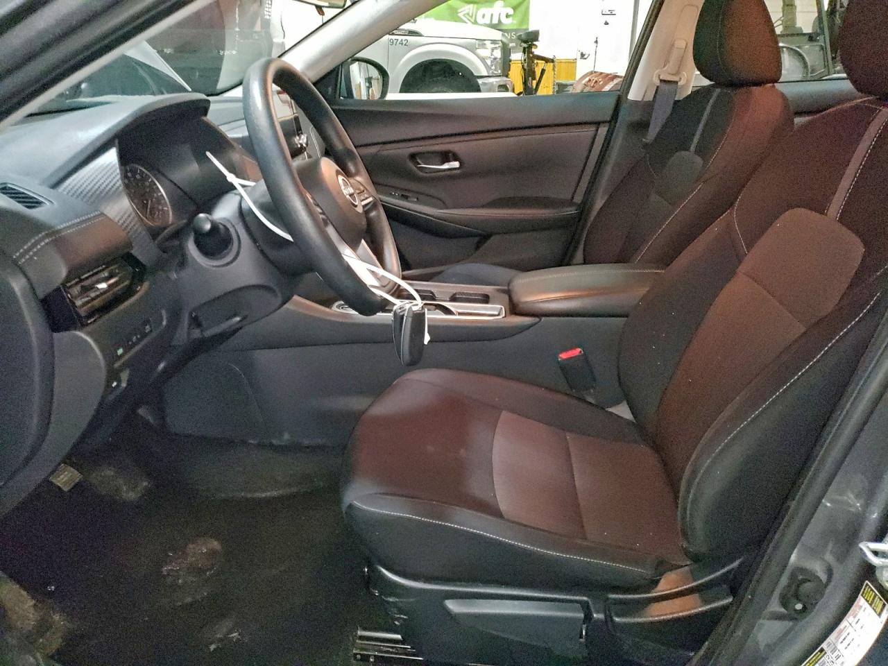 2024 NISSAN SENTRA SV photo 7