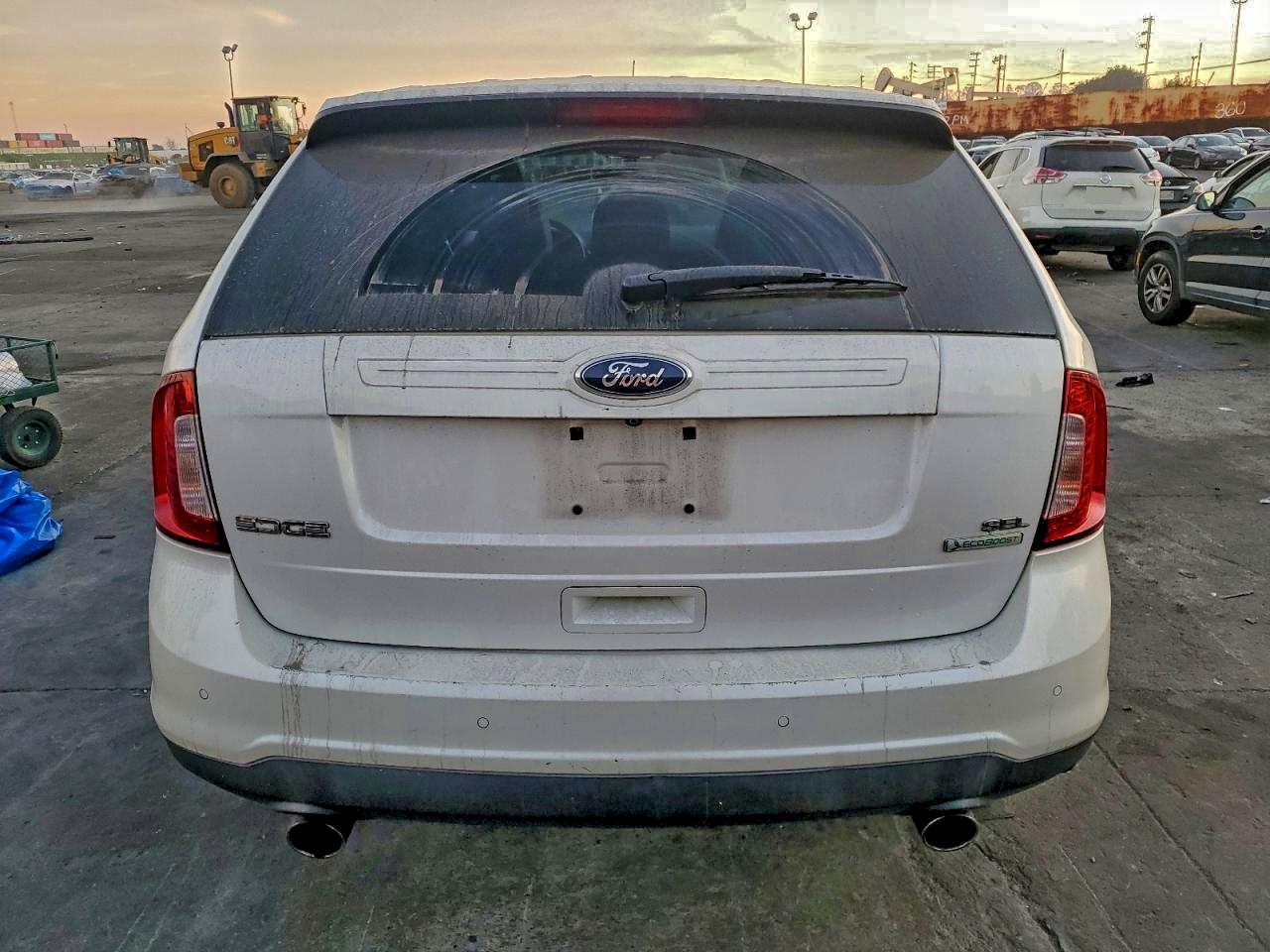 2012 FORD EDGE SEL photo 6