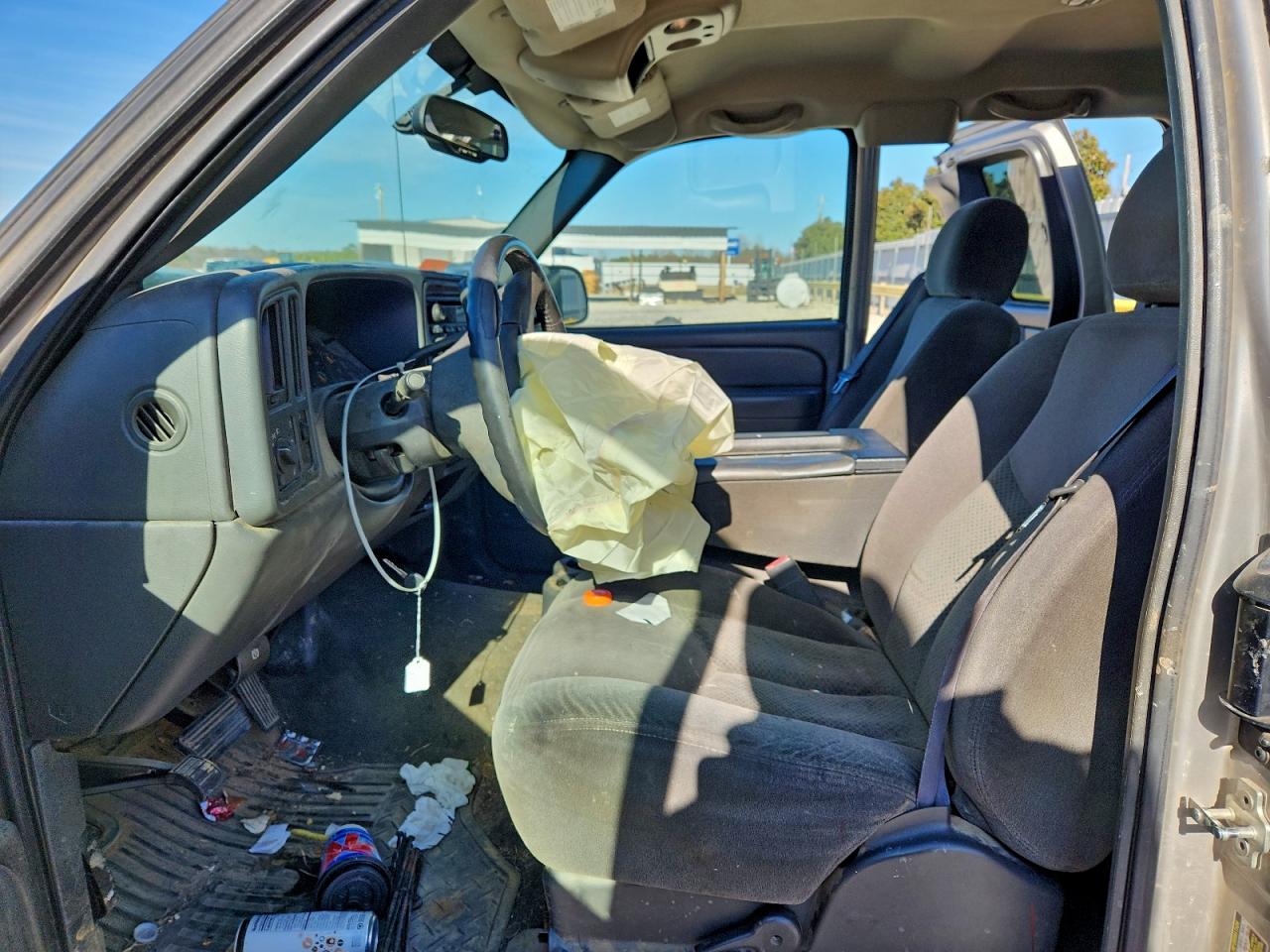 2005 CHEVROLET SILVERADO photo 19