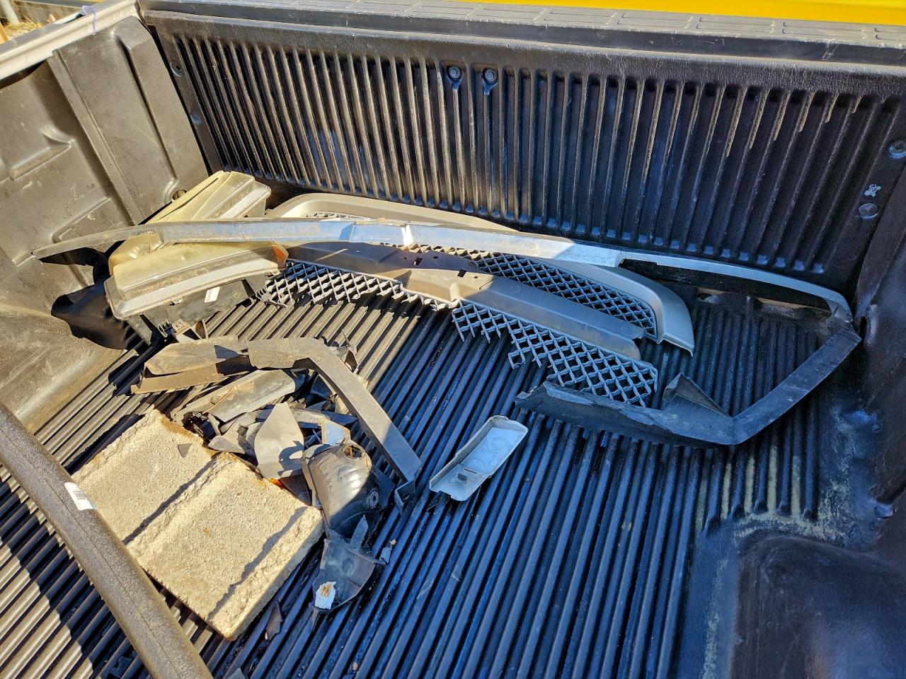 2005 CHEVROLET SILVERADO photo 34