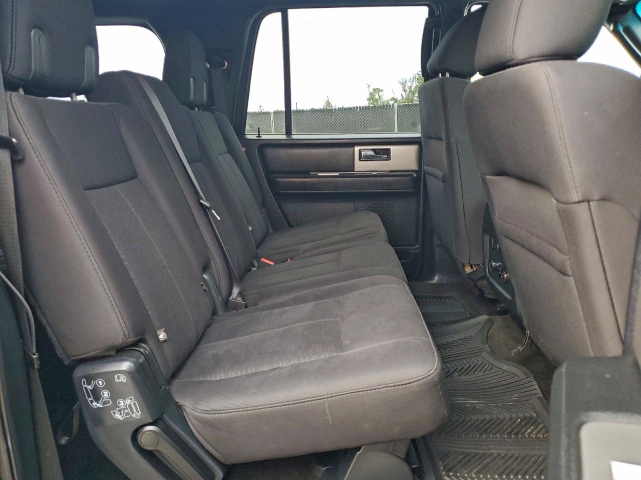 2015 FORD EXPEDITION EL XLT photo 11