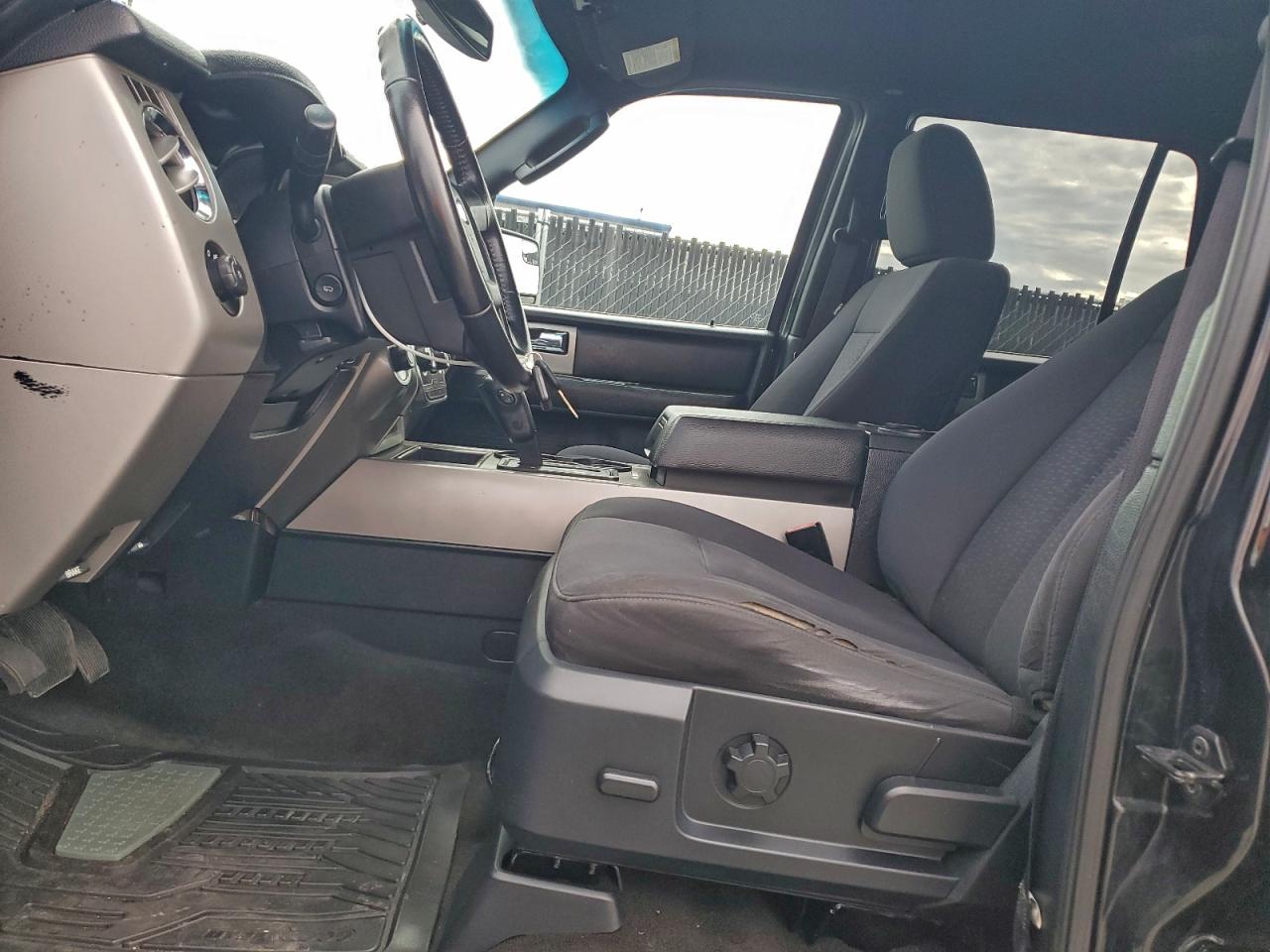 2015 FORD EXPEDITION EL XLT photo 7