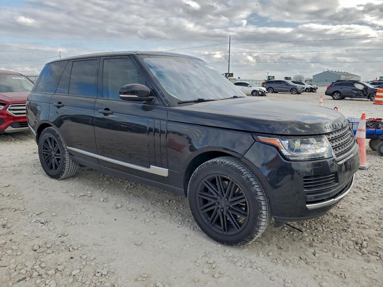 2017 LAND ROVER RANGE ROVER photo 4
