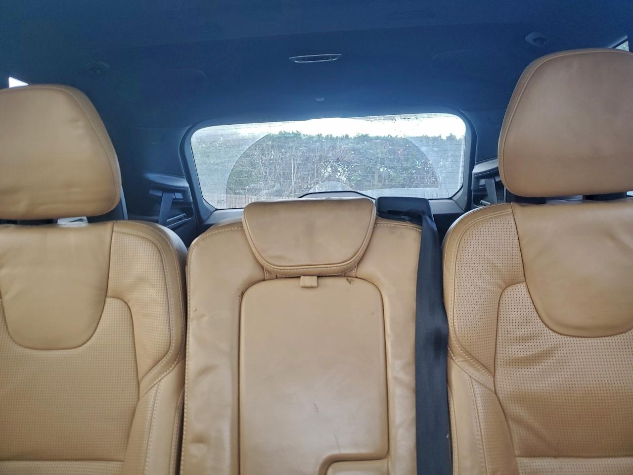 2017 VOLVO XC90 T8 photo 10