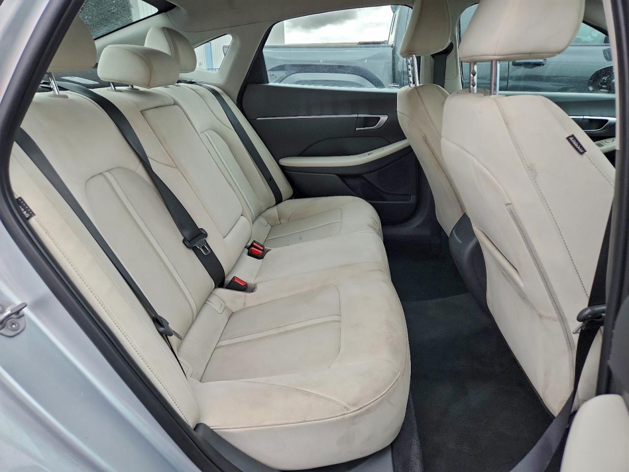 2024 HYUNDAI SONATA SEL photo 10