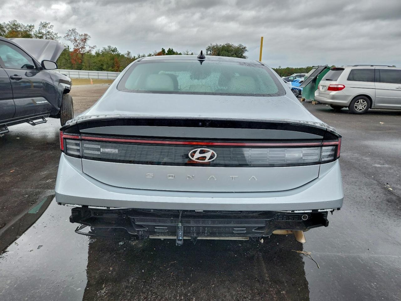2024 HYUNDAI SONATA SEL photo 6