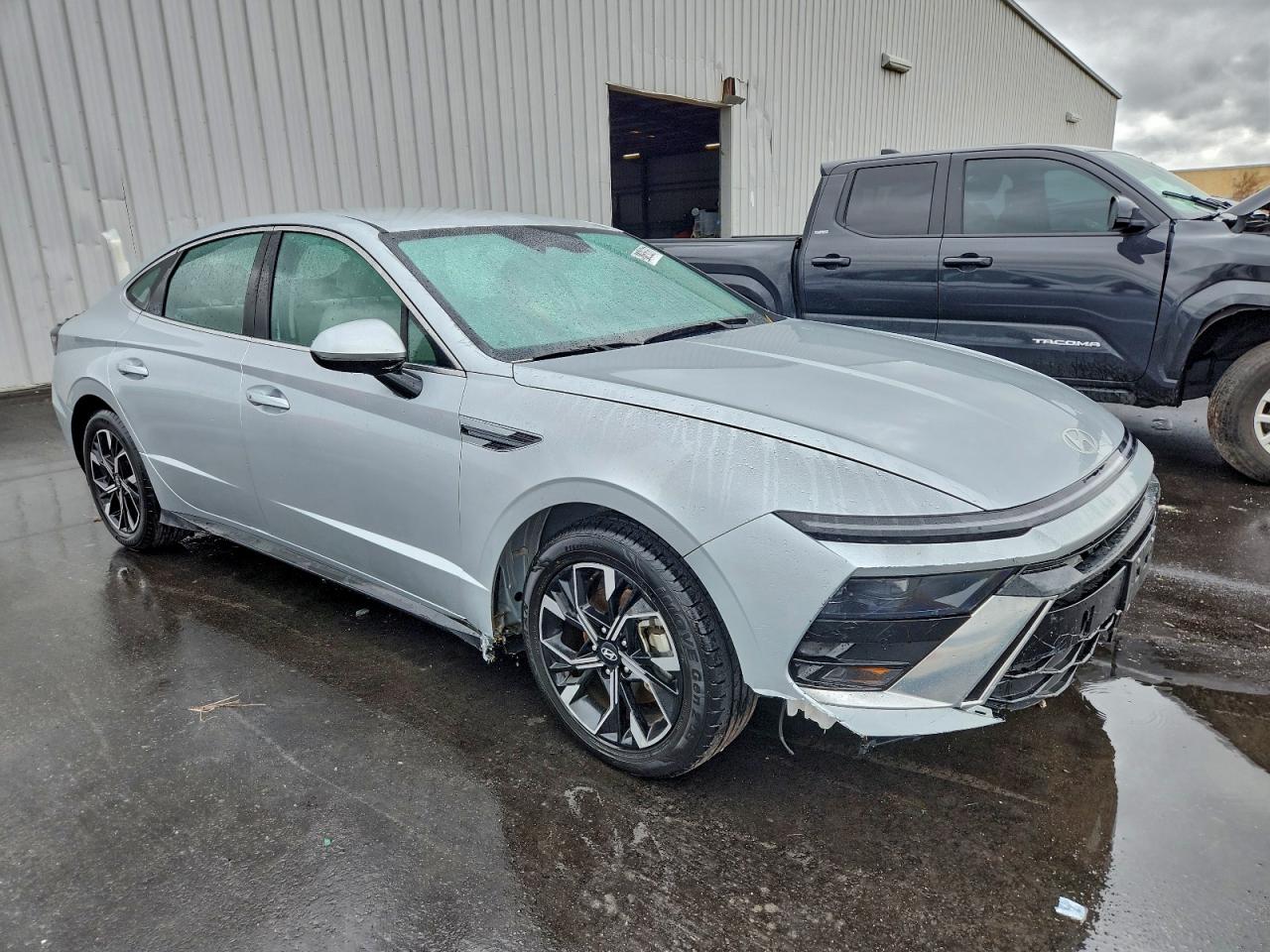 2024 HYUNDAI SONATA SEL photo 4