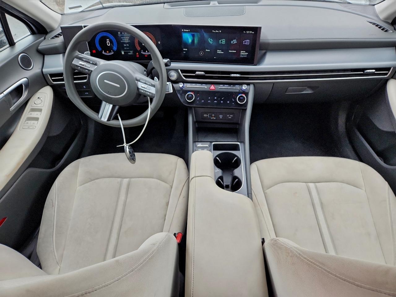 2024 HYUNDAI SONATA SEL photo 8