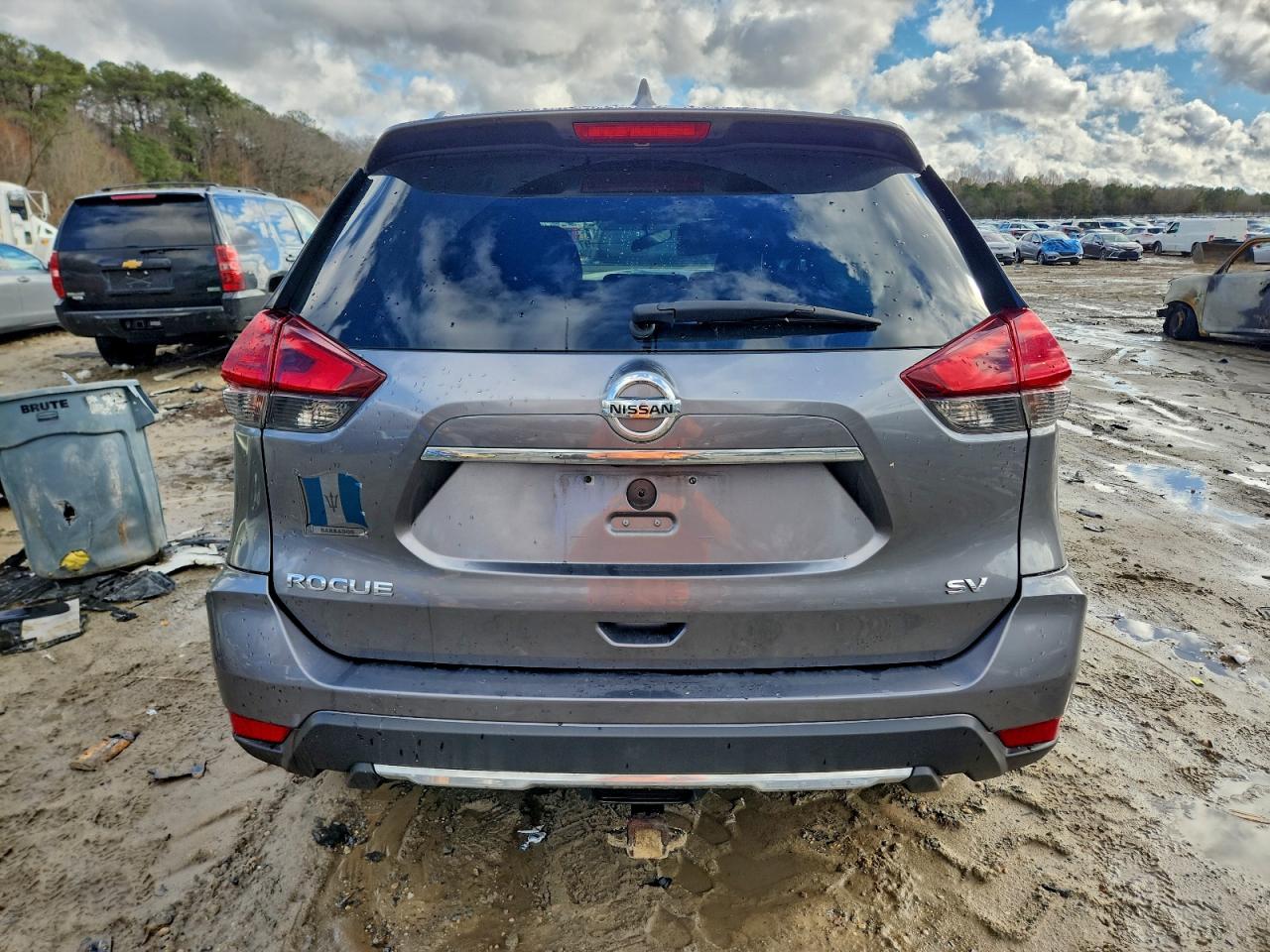 2017 NISSAN ROGUE S photo 11