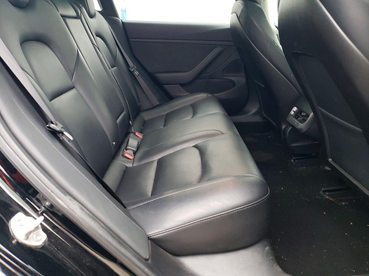 2018 TESLA MODEL 3 photo 28
