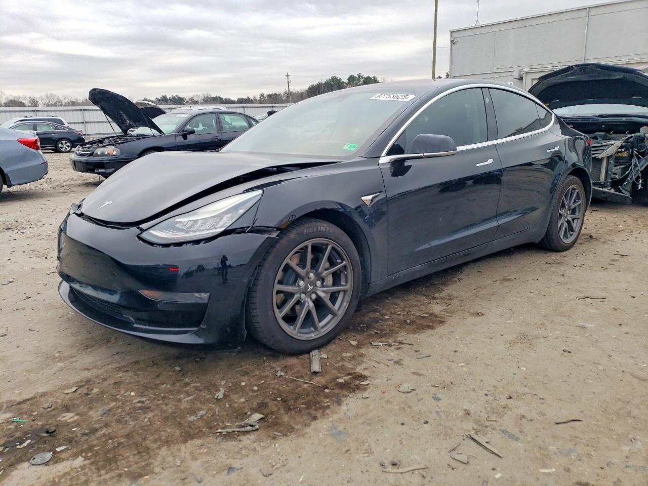 2018 TESLA MODEL 3