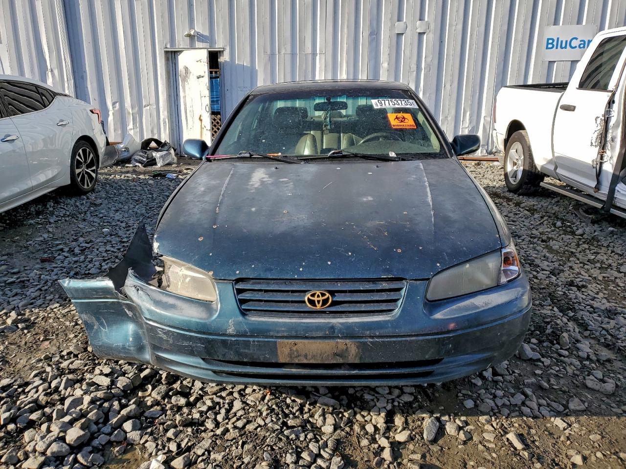 1997 TOYOTA CAMRY CE photo 5