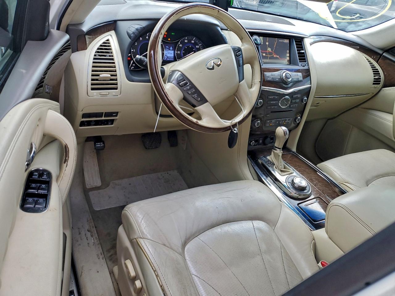 2012 INFINITI QX56 photo 8