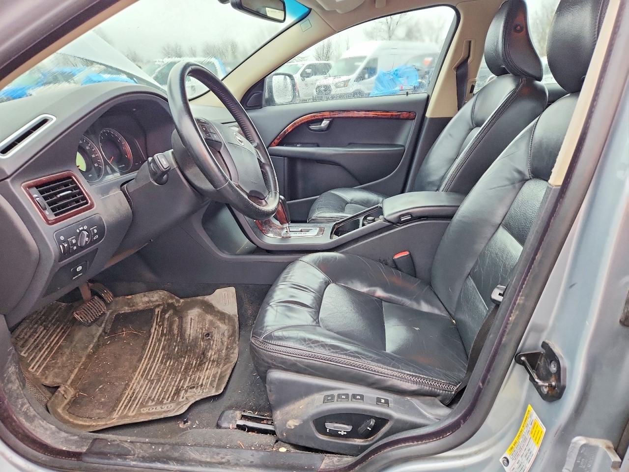 2008 VOLVO XC70 photo 7