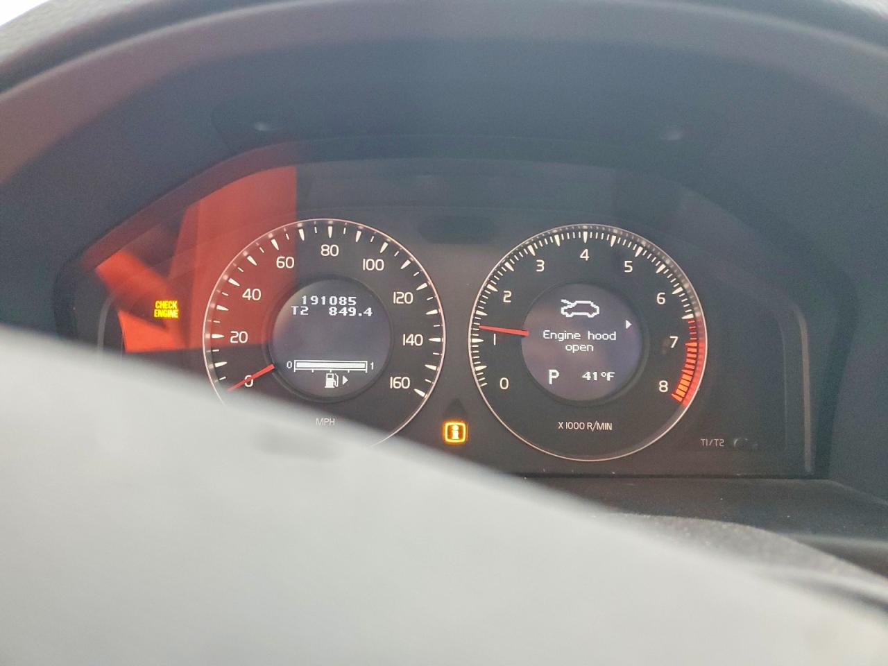 2008 VOLVO XC70 photo 9