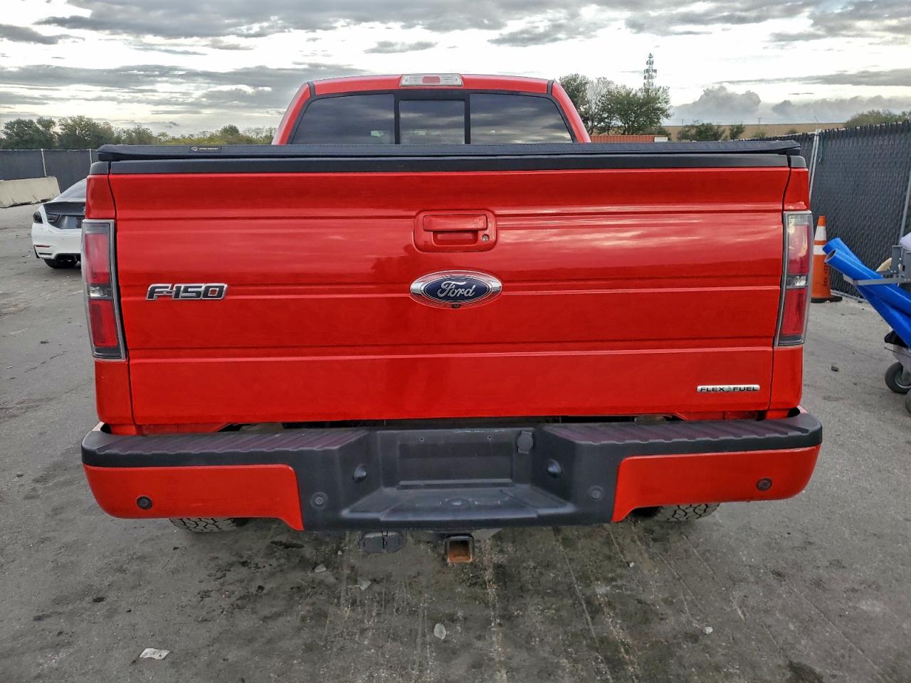 2014 FORD F150 SUPERCREW photo 6