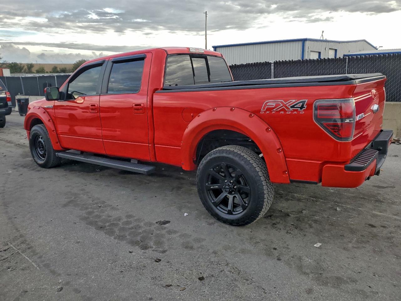 2014 FORD F150 SUPERCREW photo 2