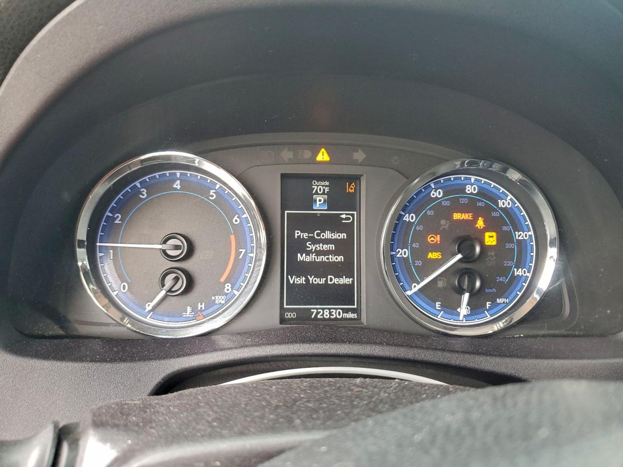 2019 TOYOTA COROLLA L photo 17