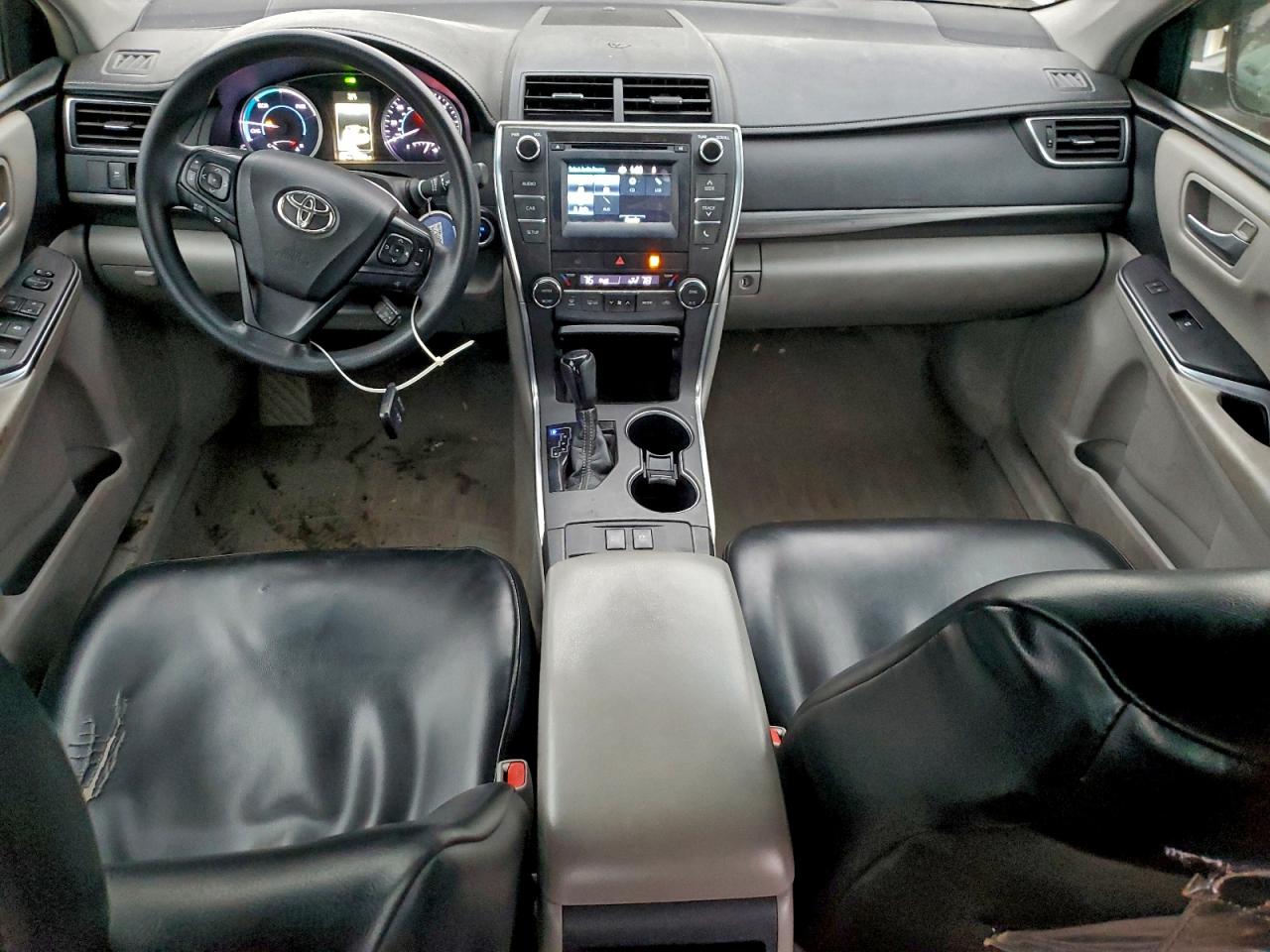 2016 TOYOTA CAMRY HYBRID photo 8