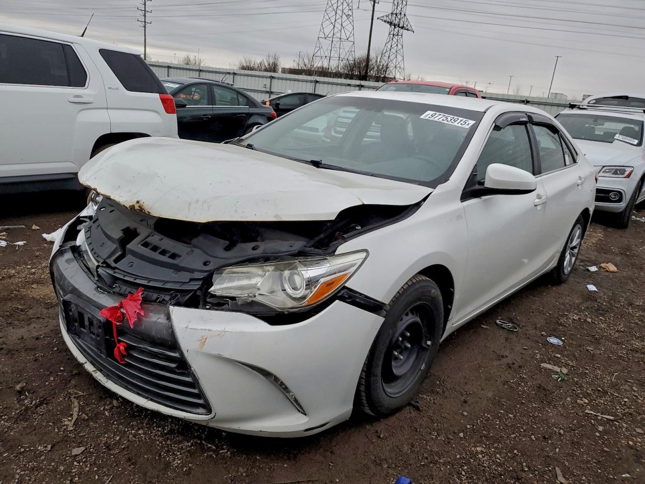 2016 TOYOTA CAMRY