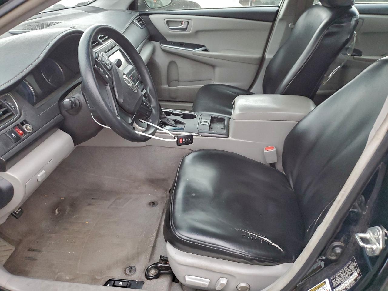 2016 TOYOTA CAMRY HYBRID photo 7