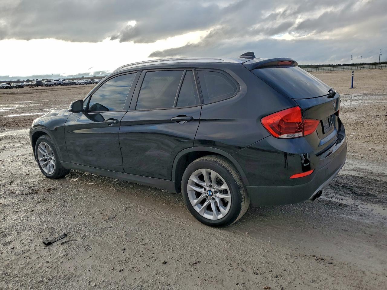 2015 BMW X1 XDRIVE28I photo 2