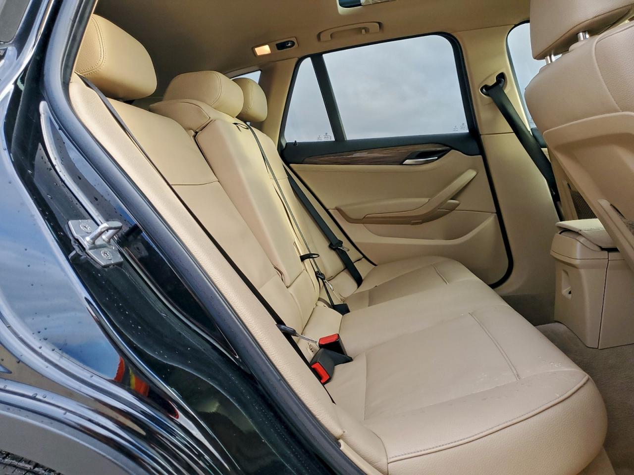 2015 BMW X1 XDRIVE28I photo 10