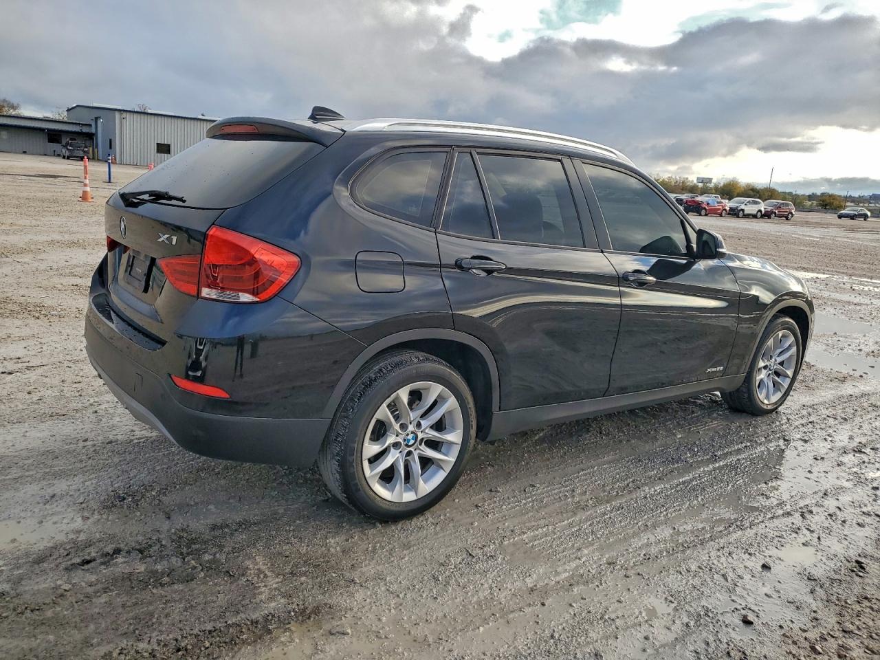 2015 BMW X1 XDRIVE28I photo 3