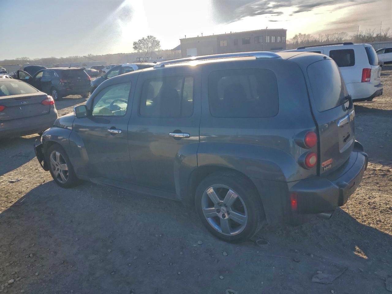 2010 CHEVROLET HHR LT photo 2
