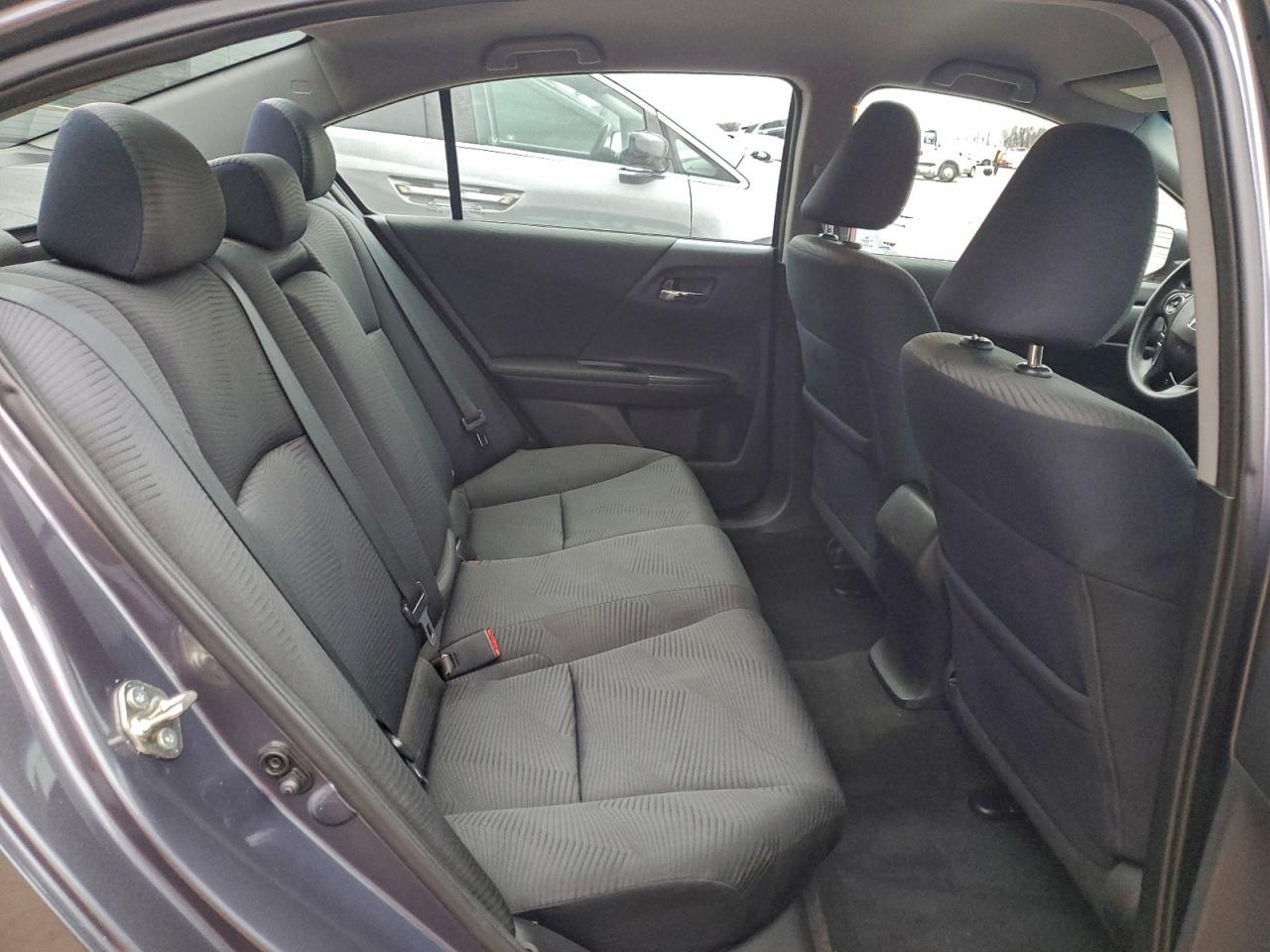 2015 HONDA ACCORD LX photo 19