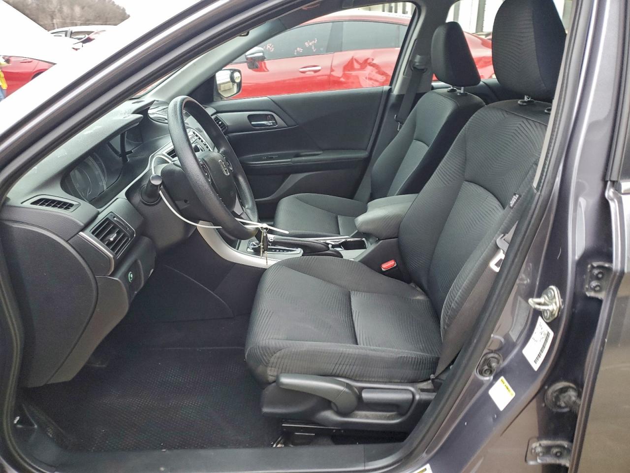 2015 HONDA ACCORD LX photo 13