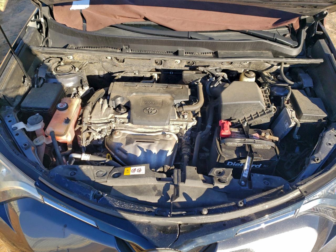 2018 TOYOTA RAV4 LE photo 12