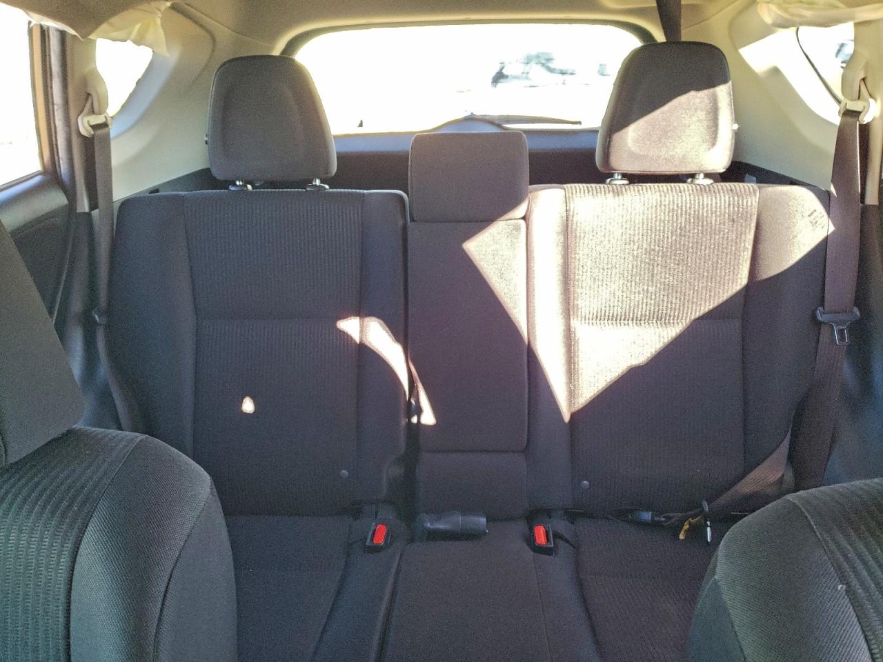 2018 TOYOTA RAV4 LE photo 10