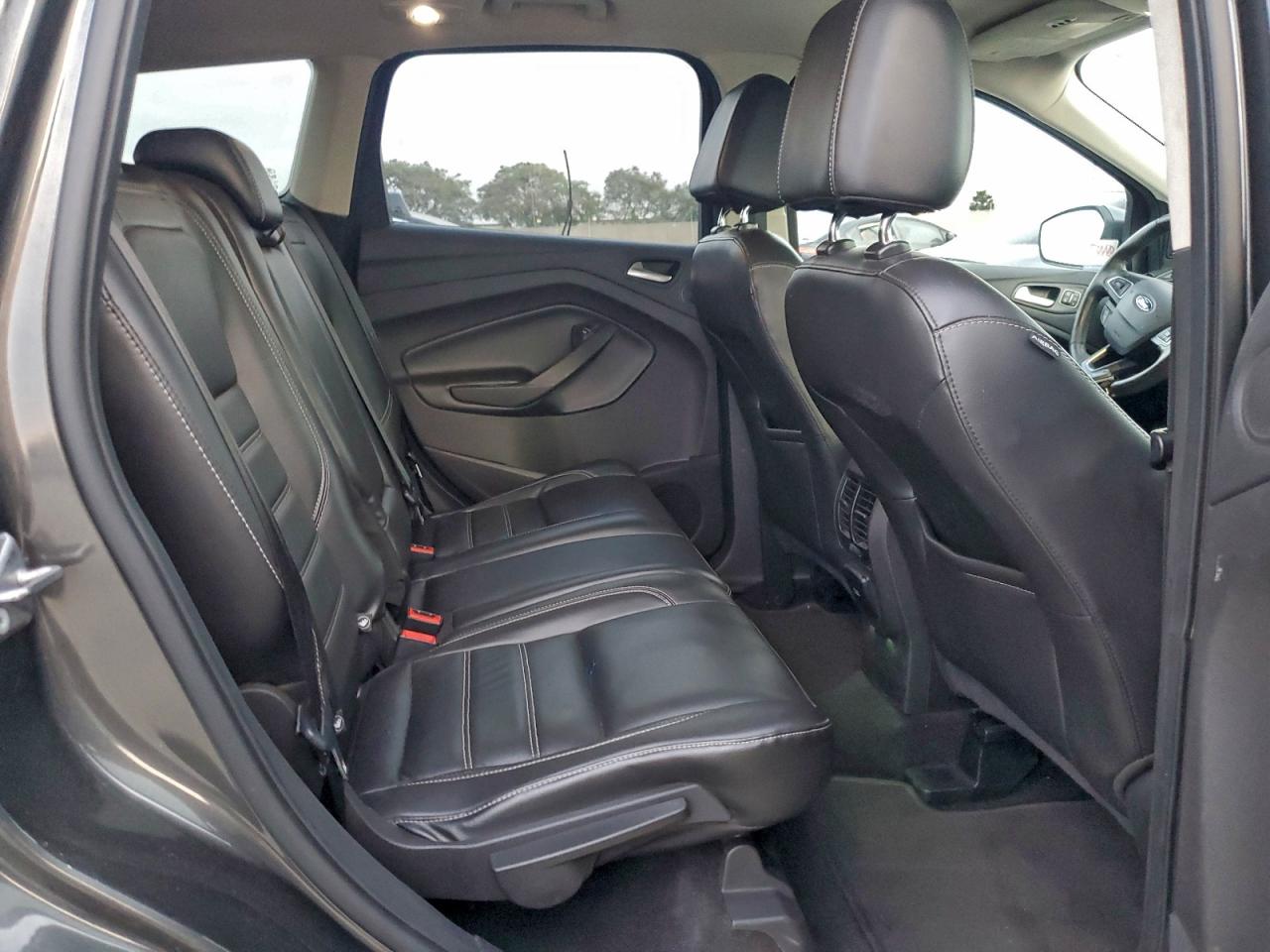 2017 FORD ESCAPE TITANIUM photo 11
