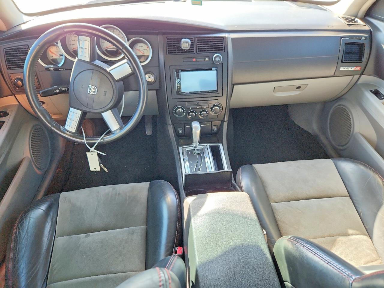 2006 DODGE CHARGER SRT-8 photo 8