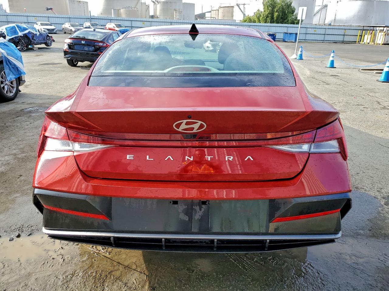 2025 HYUNDAI ELANTRA SEL photo 11