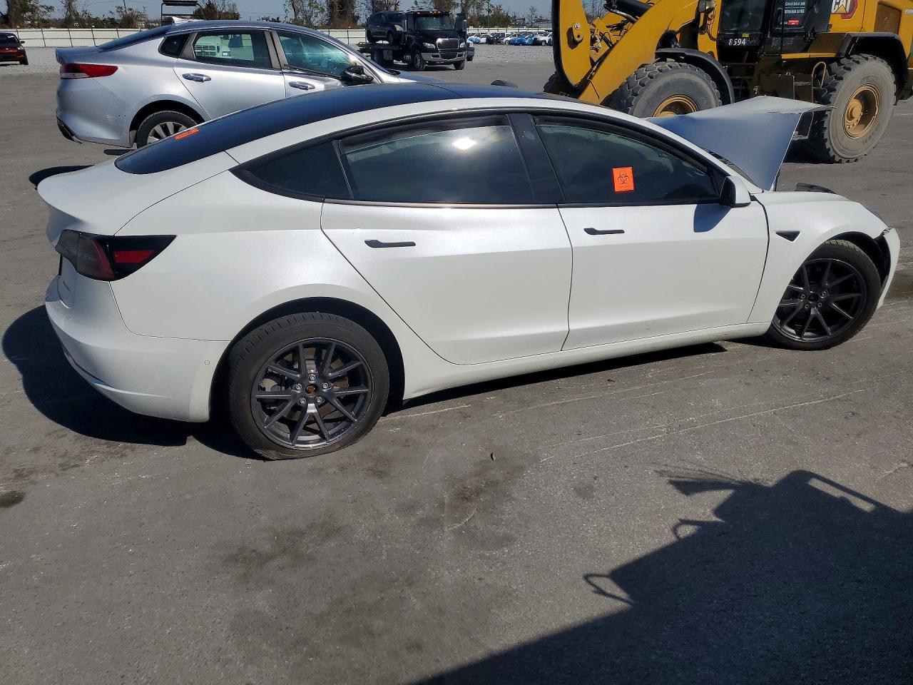 2021 TESLA MODEL 3 photo 3
