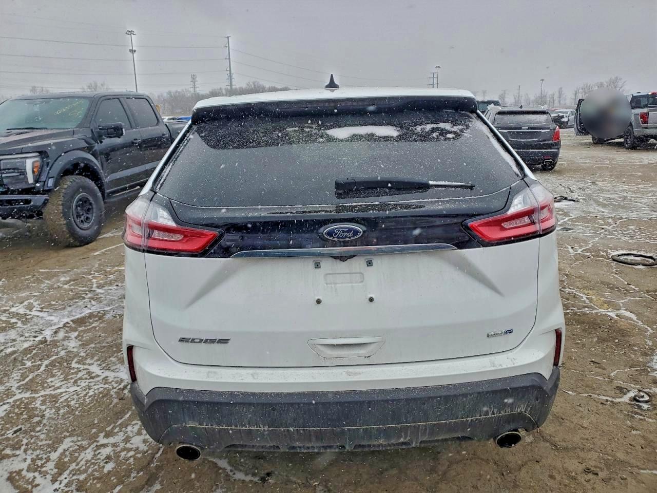 2020 FORD EDGE SE photo 11