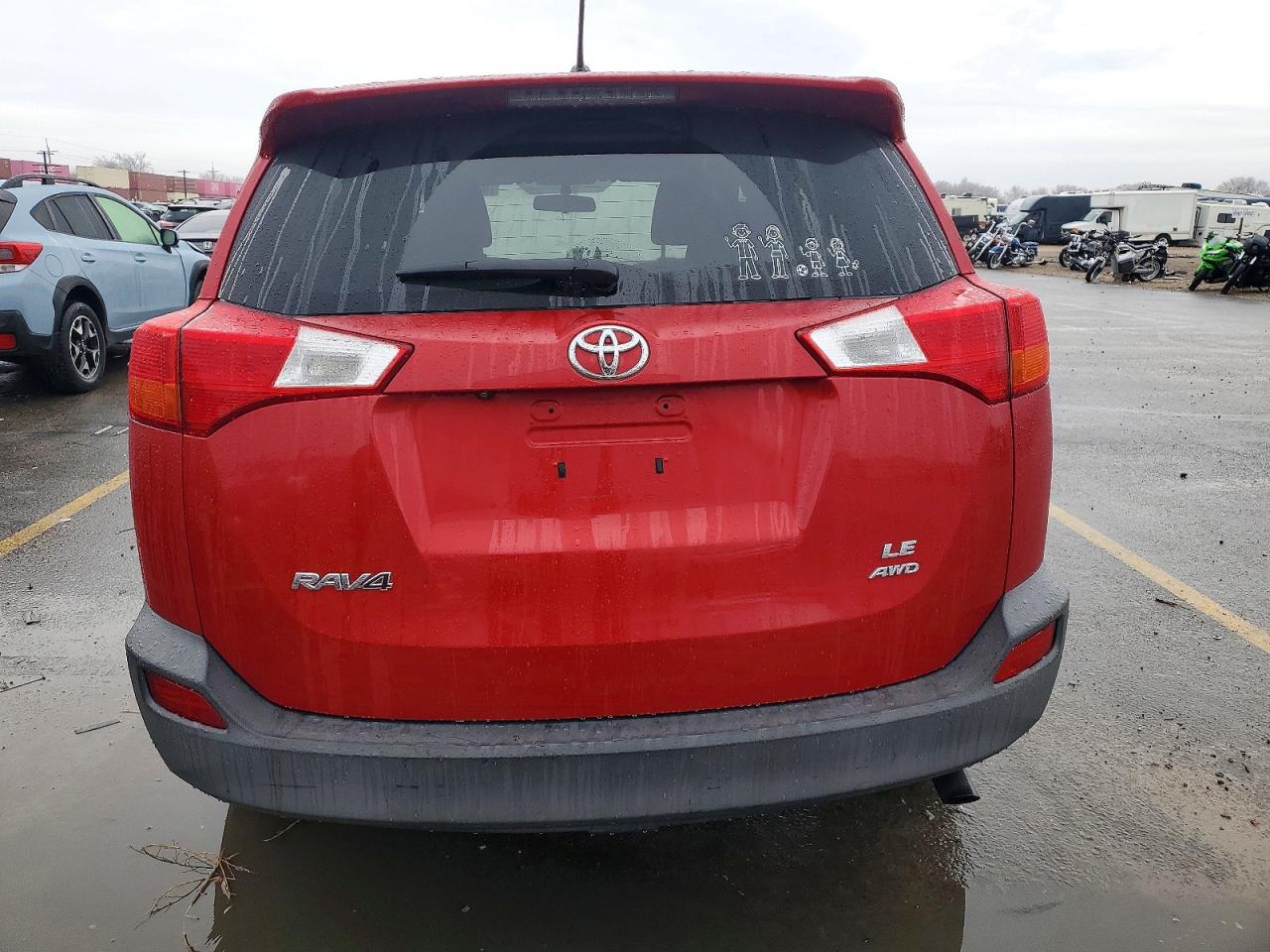 2013 TOYOTA RAV4 LE photo 6