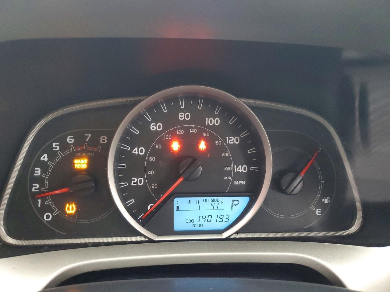 2013 TOYOTA RAV4 LE photo 9