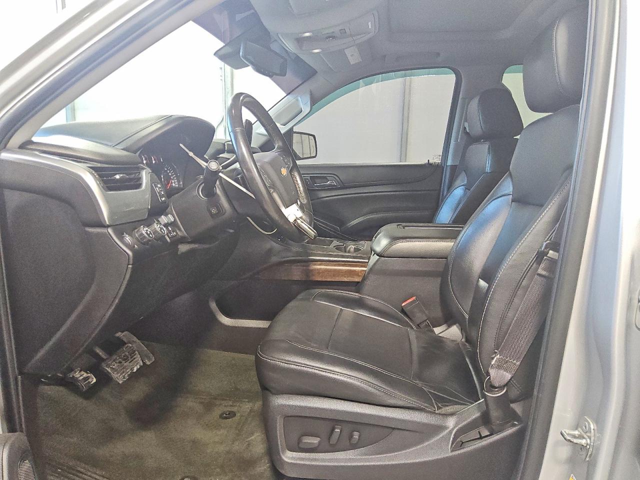 2015 CHEVROLET TAHOE K1500 LT photo 13
