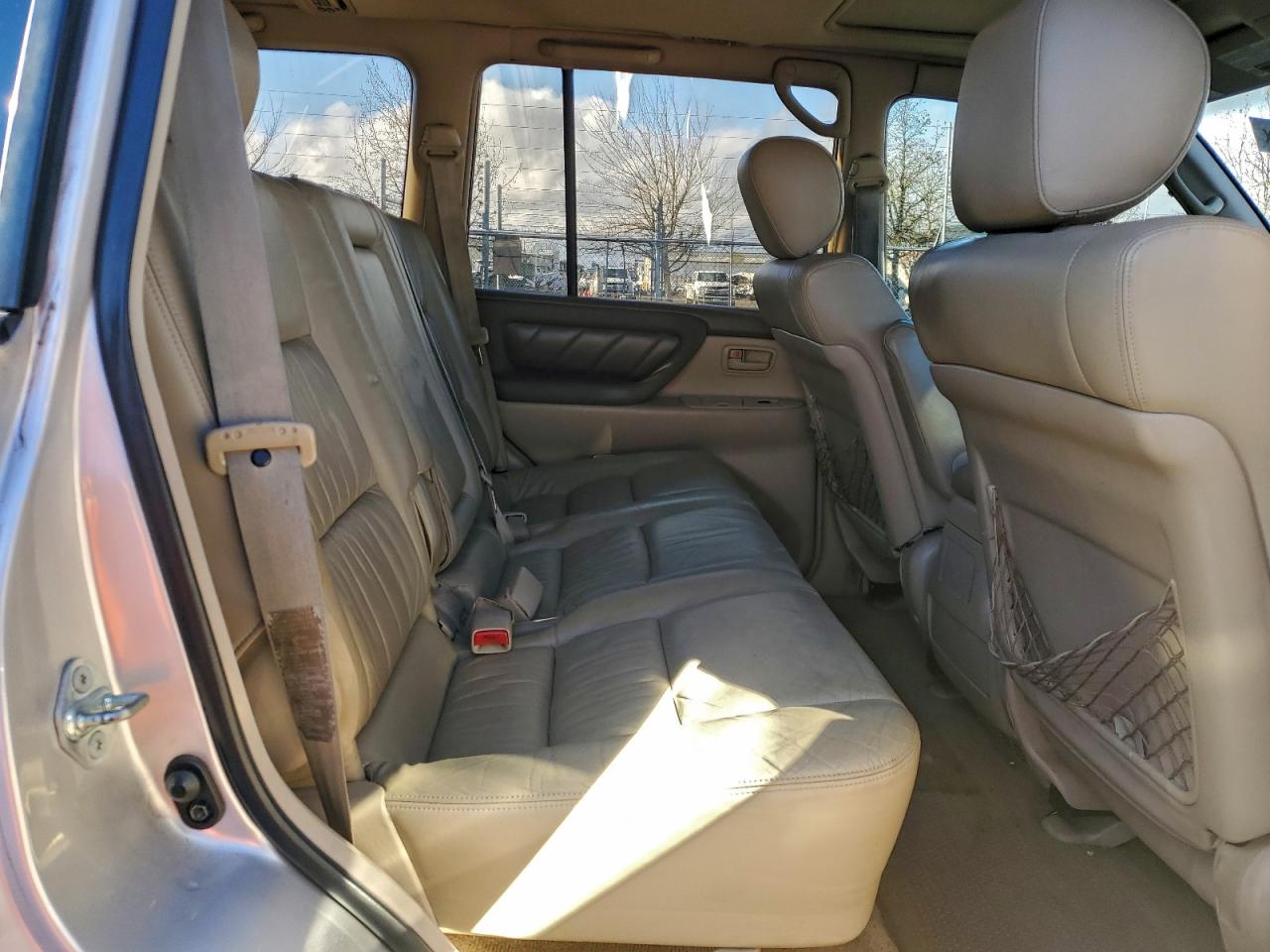1999 TOYOTA LAND CRUISER photo 11