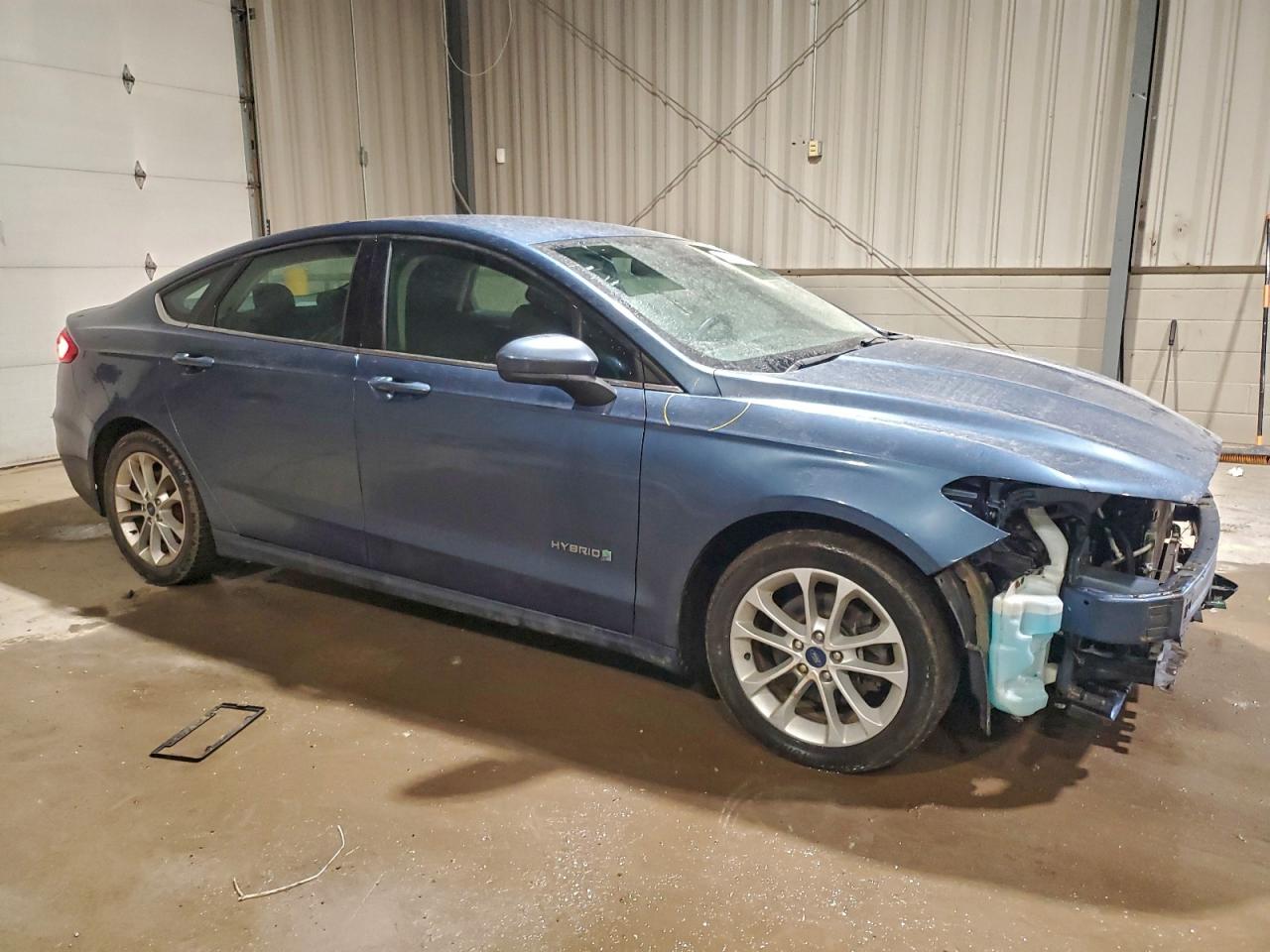 2019 FORD FUSION SE photo 4
