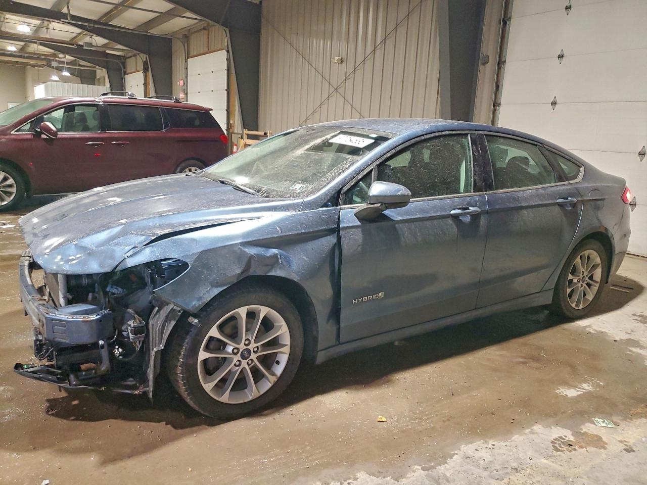 2019 FORD FUSION