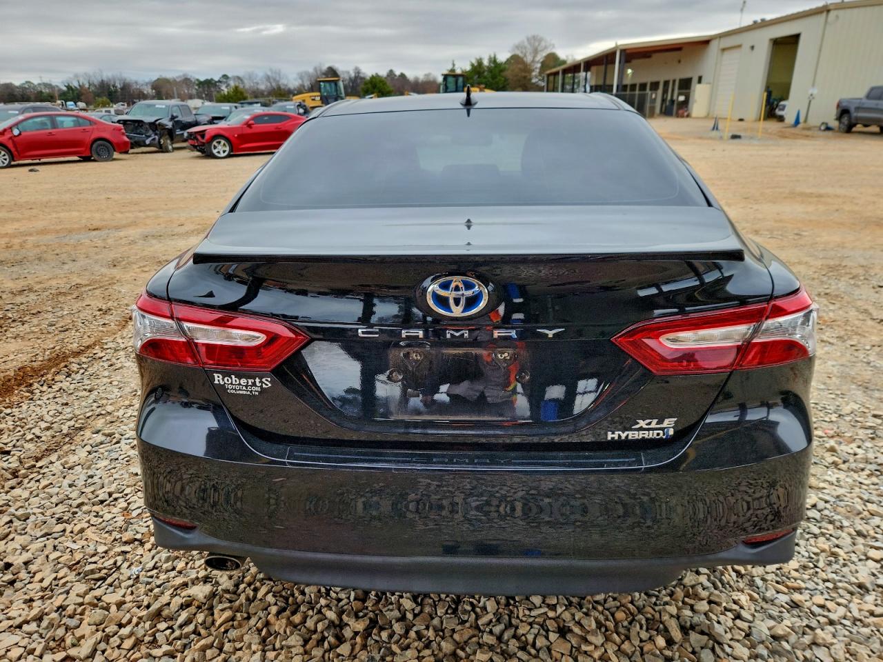 2020 TOYOTA CAMRY XLE photo 11